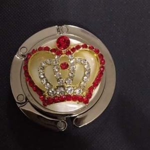 💐🔵Crown Foldable Handbag Hook - Red